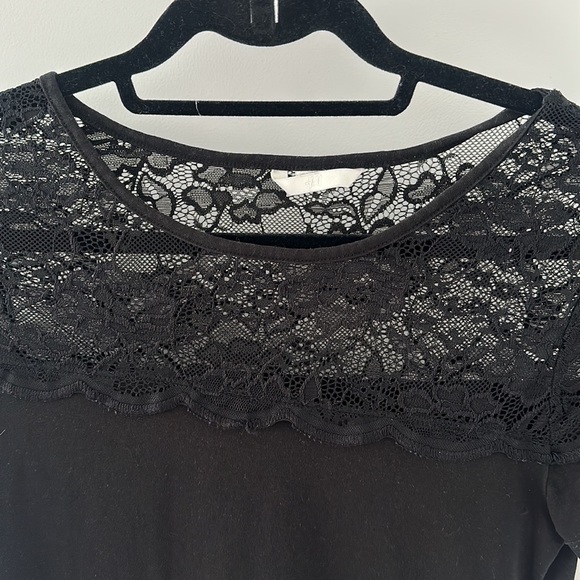 H&M Black T-shirt with lace detail - Picture 2 of 3